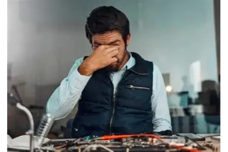 نسخه انگلیسی بازنویسی شده (معنای یکسان، عبارات متفاوت)